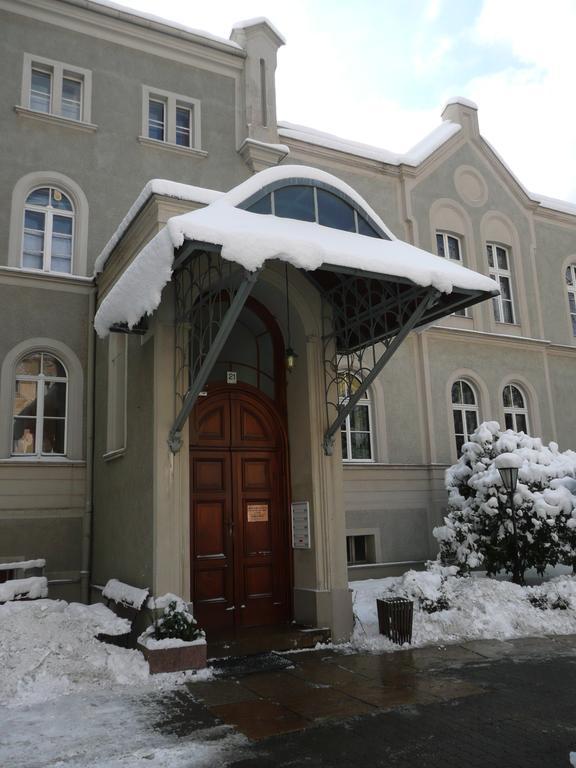 Pension Zur Wartburg 괴를리츠 외부 사진